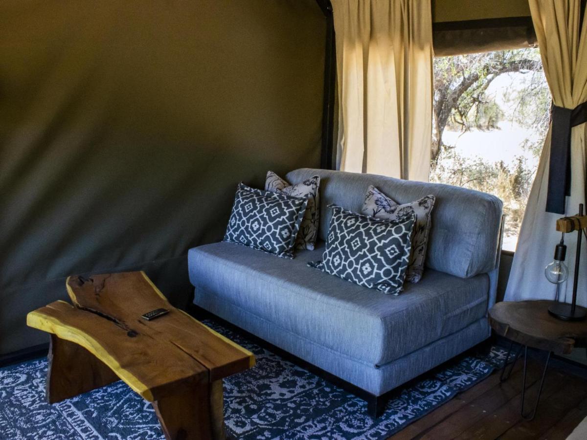 הוילה אומרורו Timbila Camp Namibia מראה חיצוני תמונה